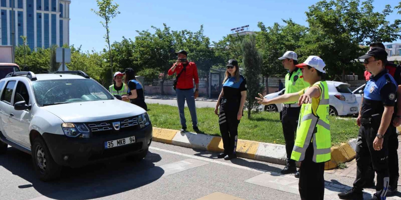 Şanlıurfa’da Özel Çocuklar Trafik Polisi Oldu