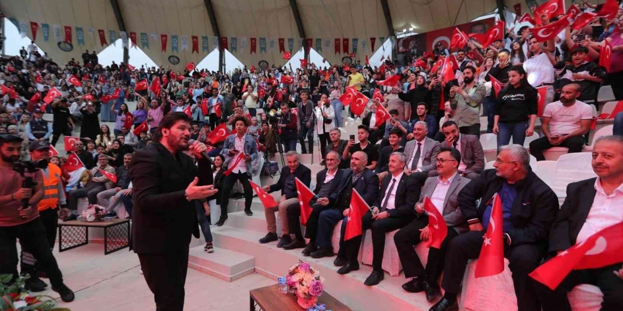 Şahinbey’de Ahmet Şafak Rüzgarı