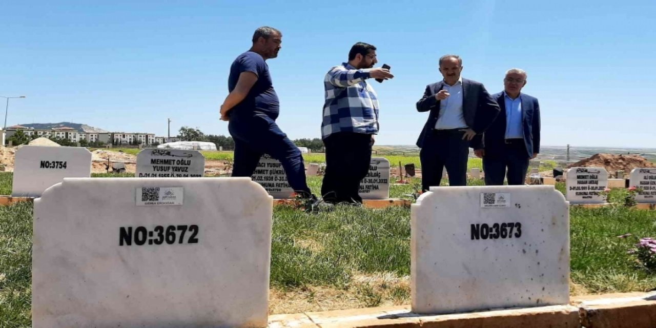 Adıyaman'da Karekodlu Mezar Taşı Uygulaması Başladı