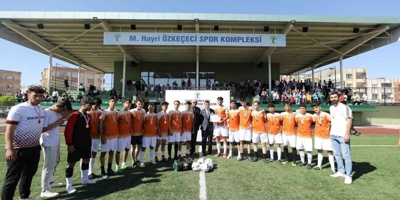 Binlerce Genç, Geleneksel Spor Organizasyonlarında Buluştu