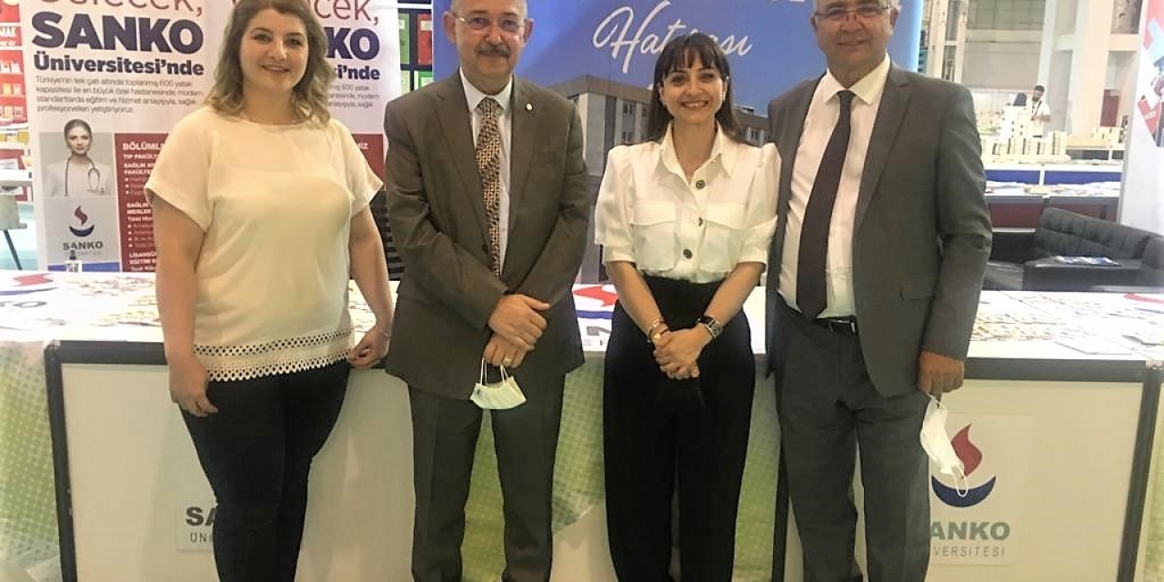 Sanko Üniversitesi Gaziantep Kitap Fuarı’nda Stant Açtı