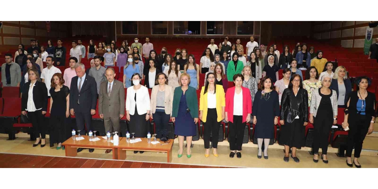 ’’geçmişten Günümüze Hemşirelikte Değerler’’ Sempozyumu