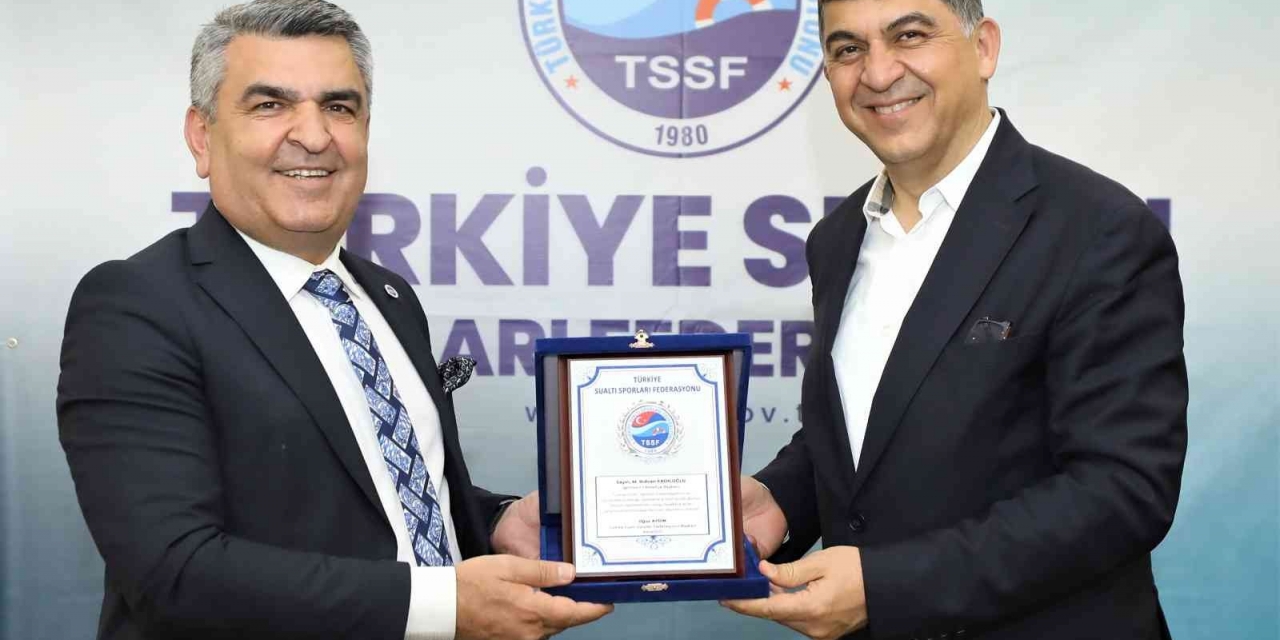 Sualtı Sporları Camiasından Başkan Fadıloğlu’na Onur Ödülü