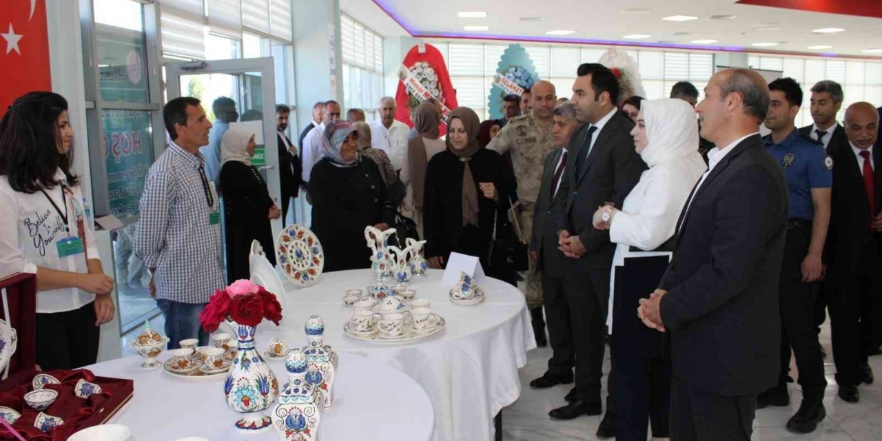 ’’el Emeği Göz Nuru’’ Ürünler Görücüye Çıktı