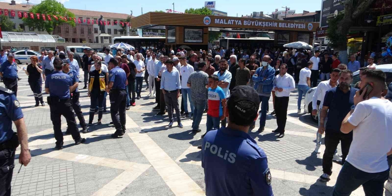 Bankta Ölü Bulunmuştu, Kimliği Belli Oldu