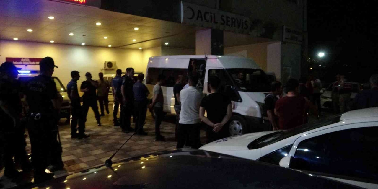 Kayısı Kavgası Hastaneyi Karıştırdı: 2’si Polis 6 Yaralı, 13 Gözaltı