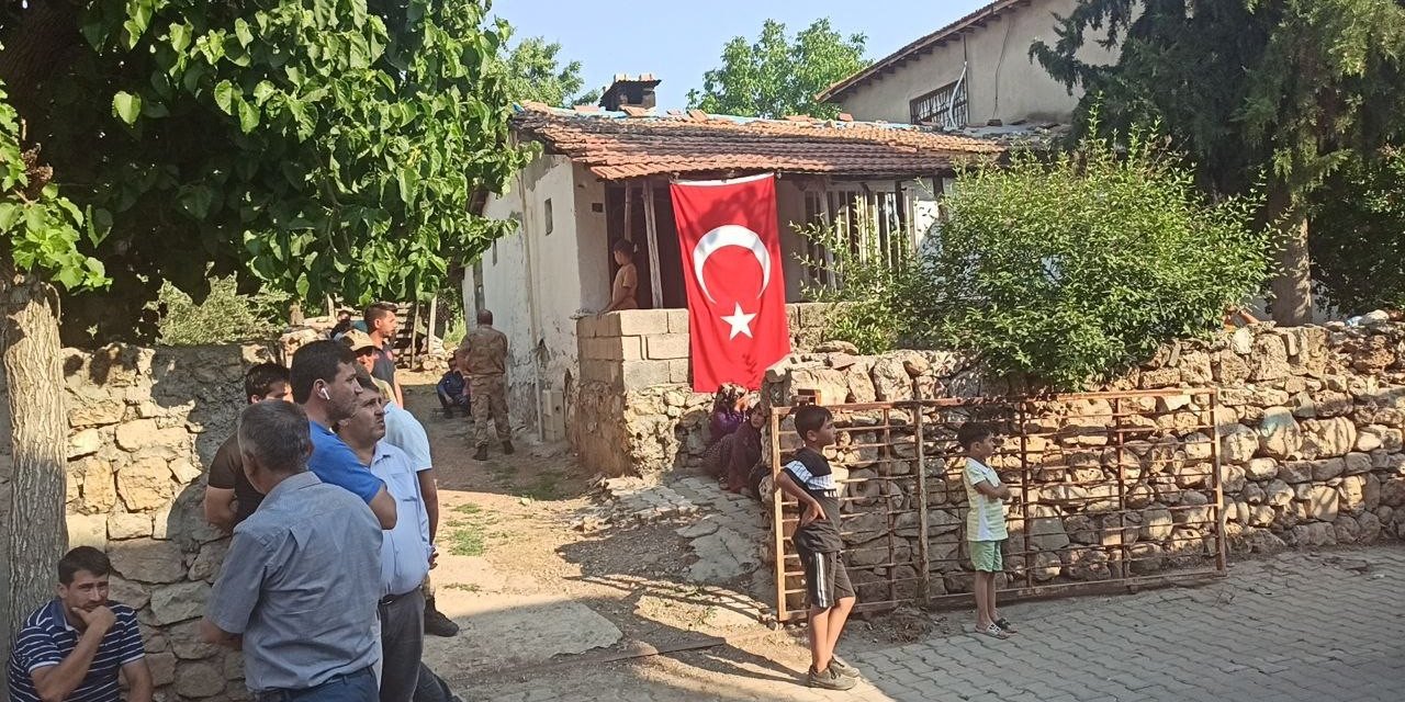 Kuzey Irak’ta Sözleşmeli Er Şehit Düştü