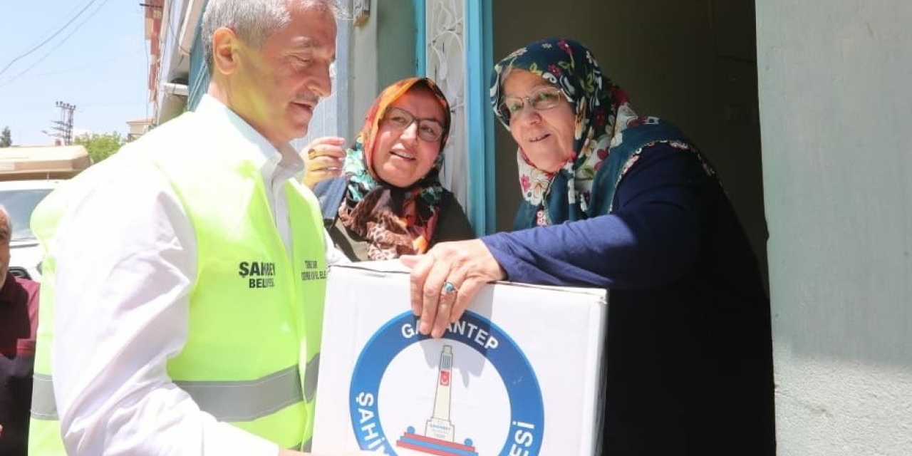 Şahinbey’de Evinin Önünü Temiz Tutanlar Ödüllendiriliyor
