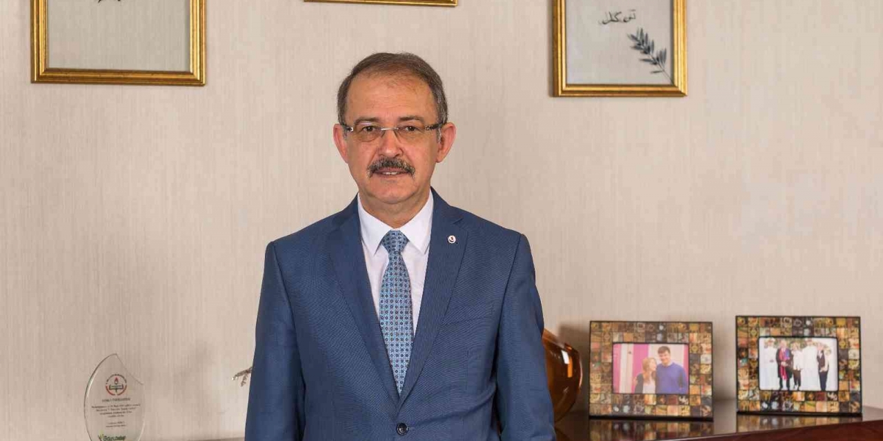 Sanko Üniversitesi Rektörü Prof. Dr. Dağlı’dan Babalar Günü Mesajı