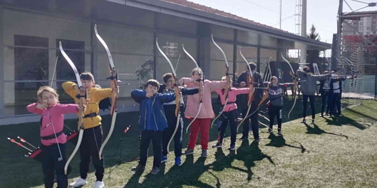 Yaz Spor Okullarına Yoğun İlgi