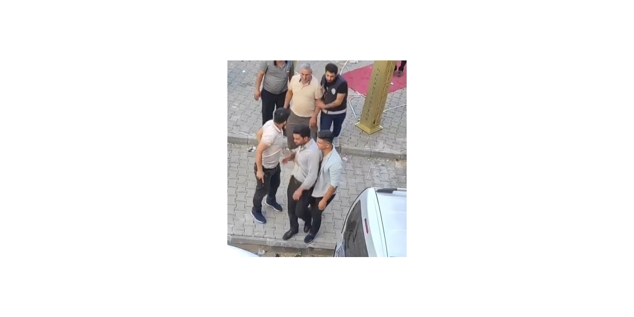 Sokak Düğününde Havaya Ateş Eden Maganda Gözaltına Alındı