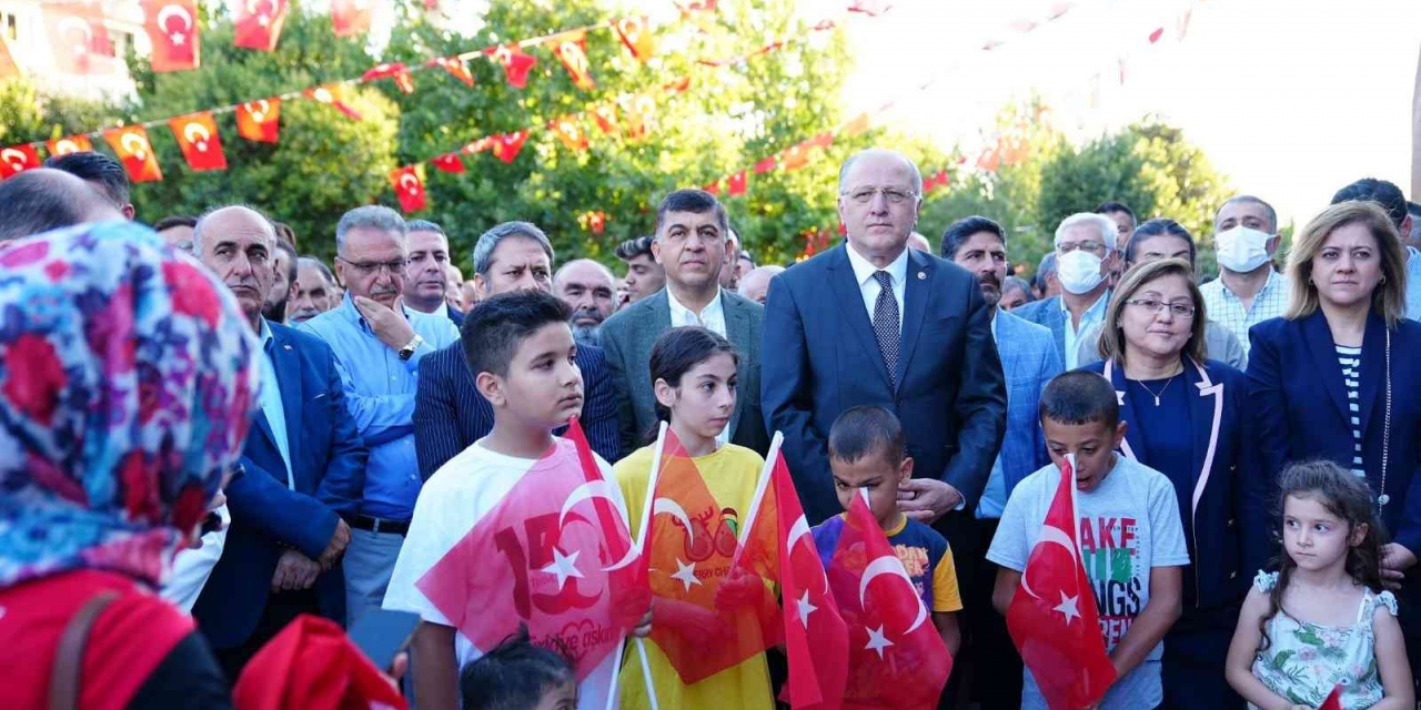 Fadıloğlu, Darbe Girişiminin 6. Yılında Da Demokrasi Meydanı’ndaydı