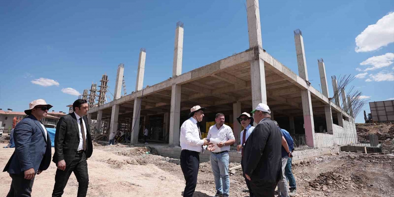 Başkan Fadıloğlu Ünite Merkezini İnceledi