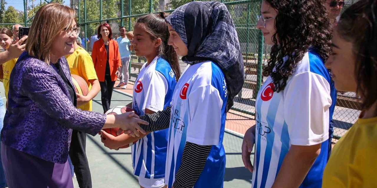 Şahin’den Yaz Kurslarından Yararlanan Çocuklara Ziyaret