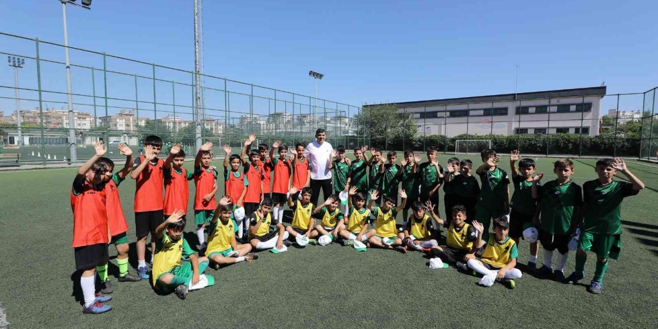Yaz Akademileri Binlerce Futbolcuyu Ağırlıyor