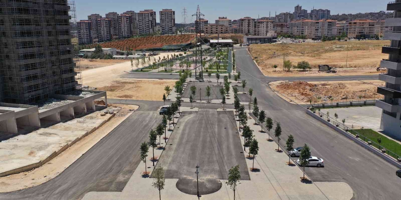 Şehitkamil’den Karacaahmet Mahallesine Yeni Park