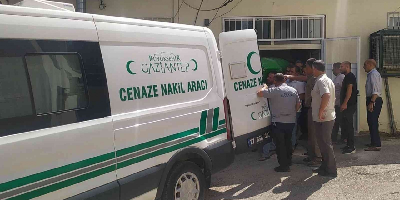 İki Grubun Silahlı Kavgasında 20 Yaşındaki Genç Öldü