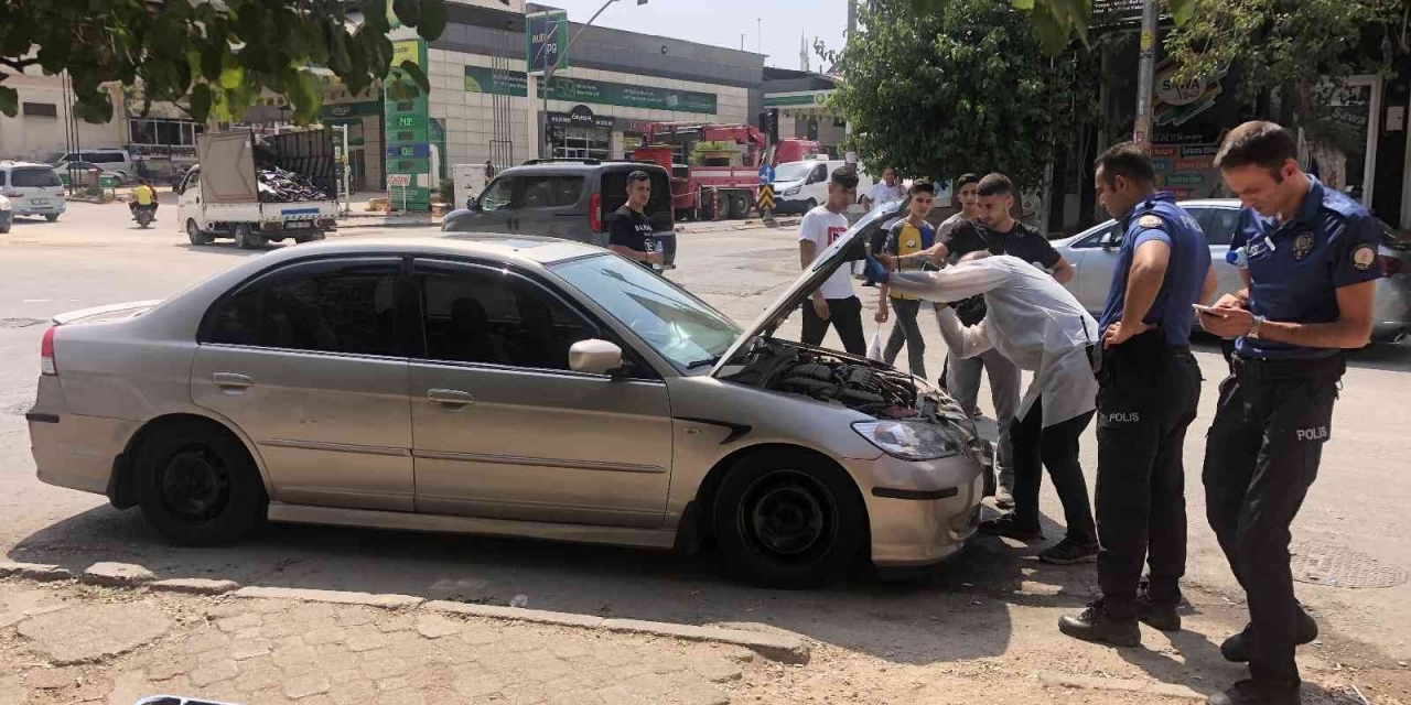 Sokak Ortasında Kurşun Yağdırdılar: 1’i Çocuk 2 Yaralı
