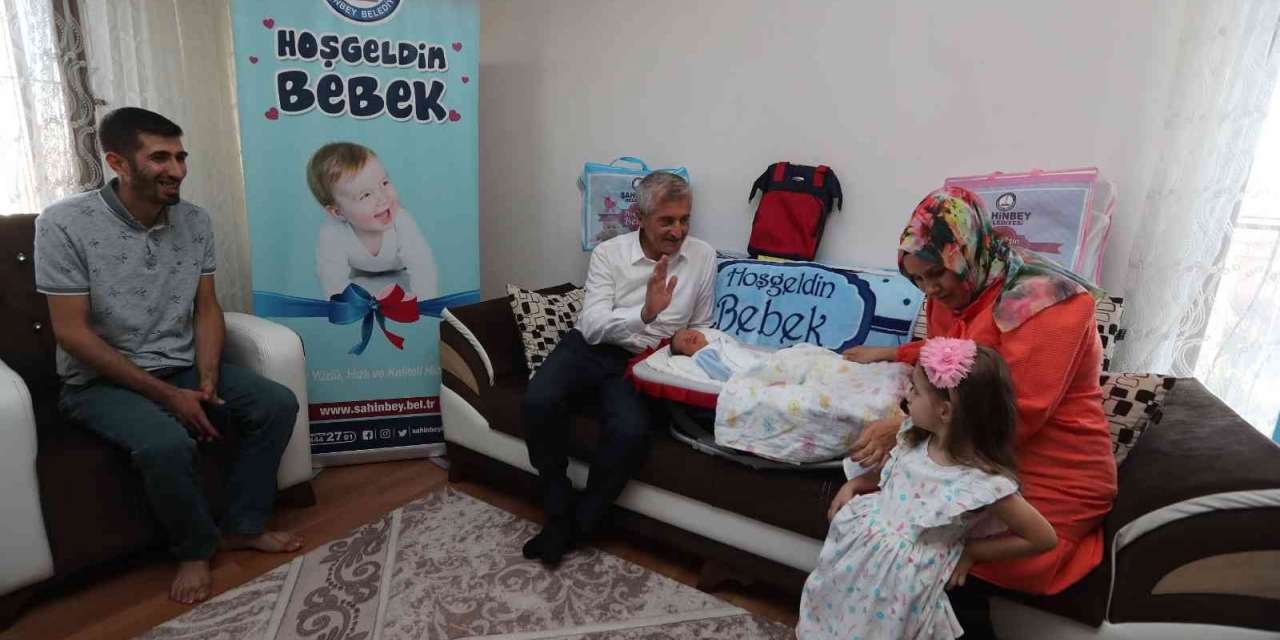Tahmazoğlu 150 Bininci Bebeği Ziyaret Etti