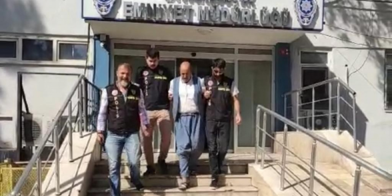 Bir Polisi Öldürüp, Yedi Kişiyi Öldürmeye Teşebbüs Eden Zanlı Tutuklandı