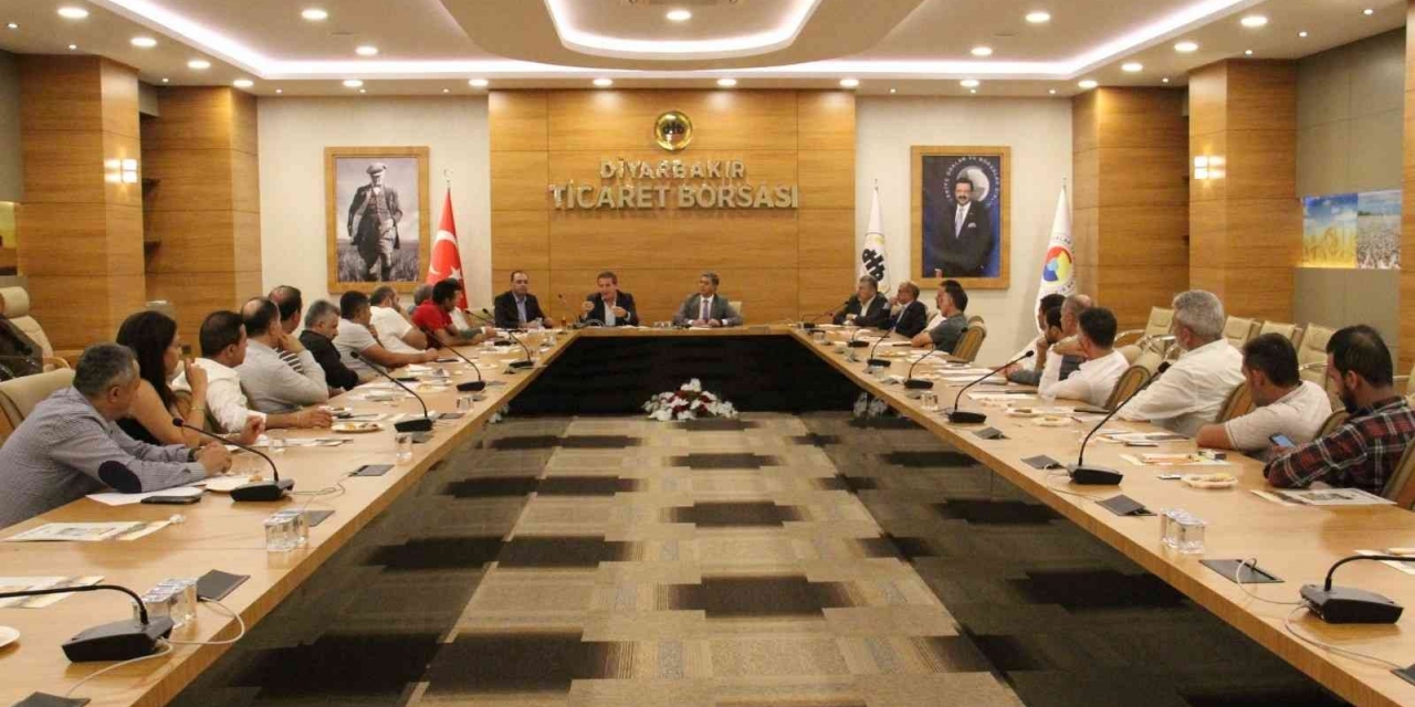 Dtb’de Lisanslı Depoculuk İstişare Edildi
