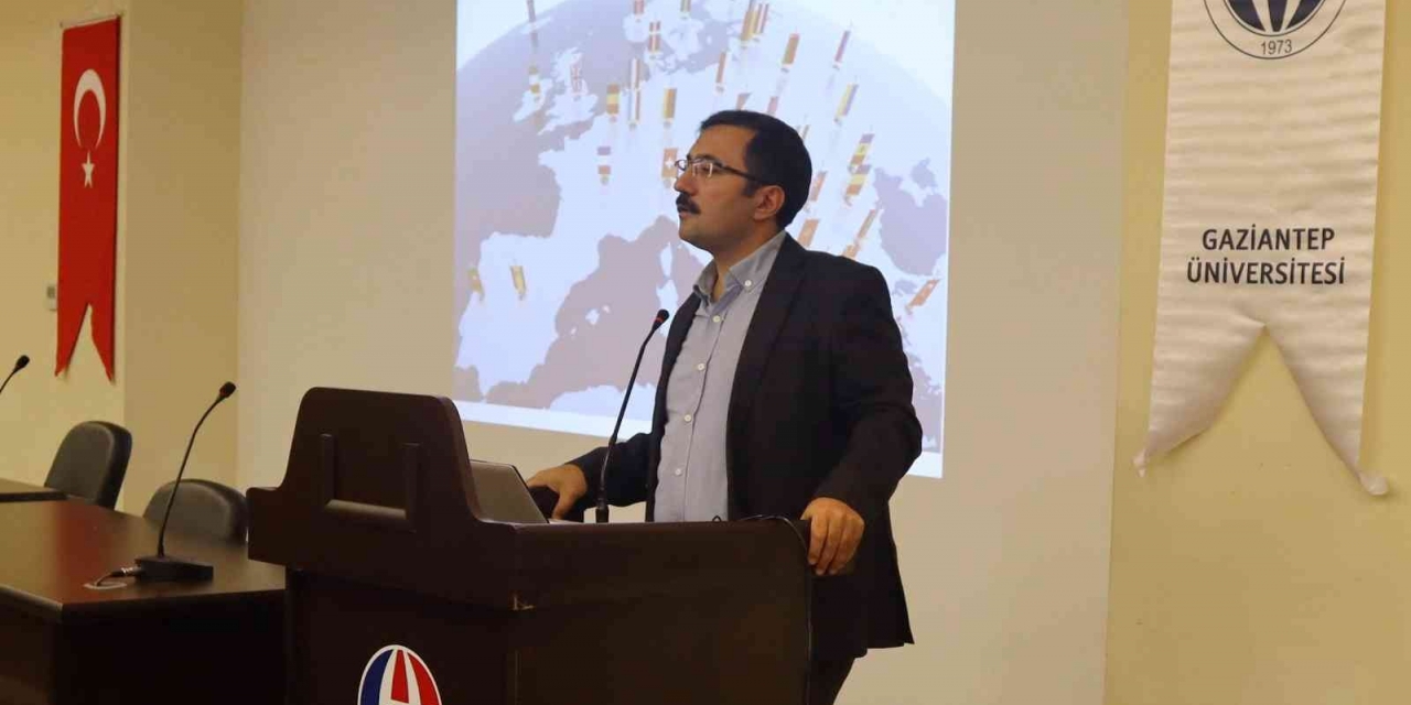 Yurt Dışında Eğitim Alacak Öğrencilere Bilgilendirme Sunumu