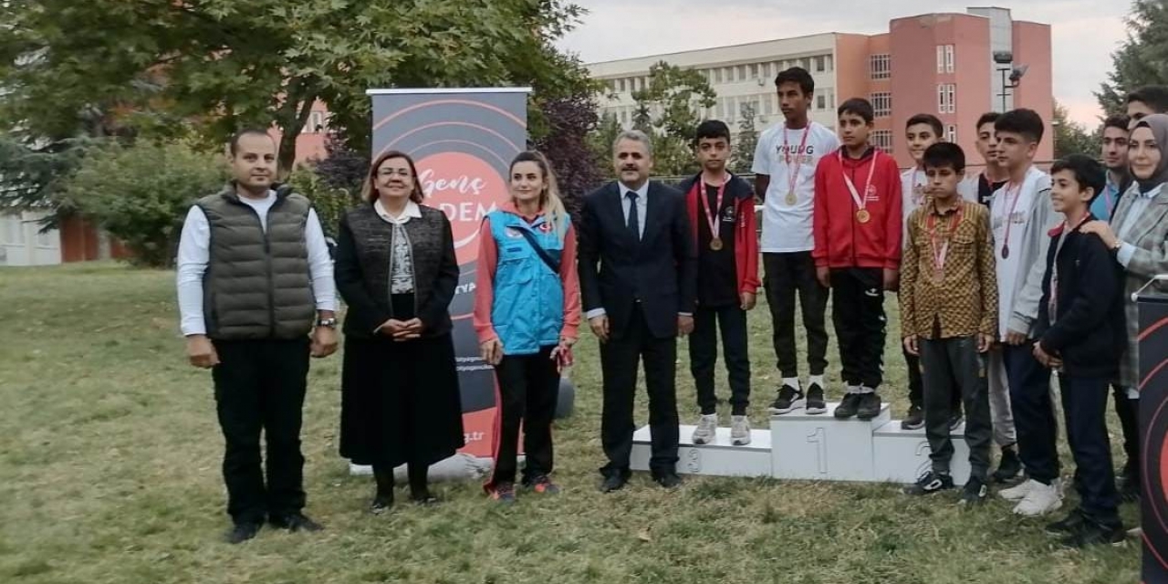 “şiddetsiz Toplum” İçin Turnuva