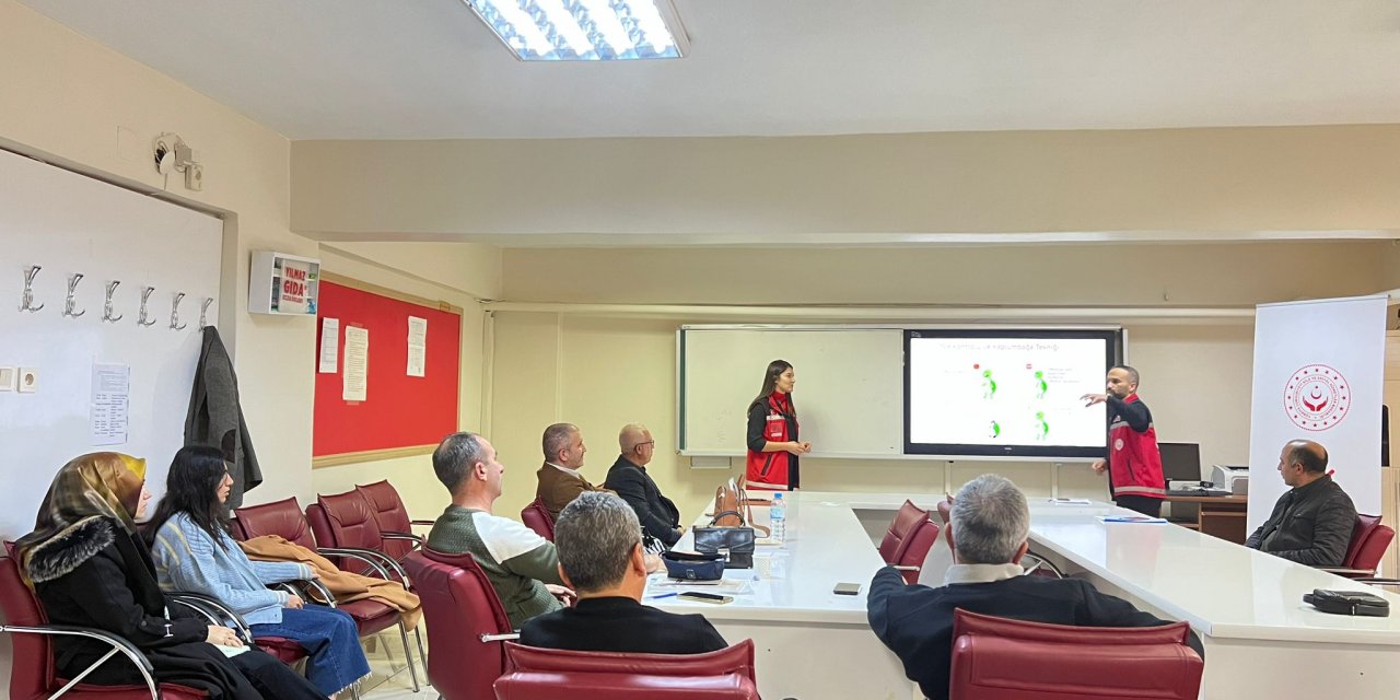 Öğretmenlere ’Öfke Yönetimi’ Semineri Verildi
