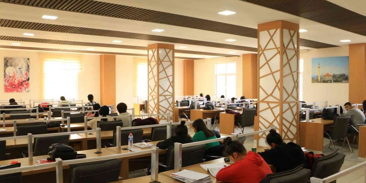 Diyarbakır’da Millet Kıraathaneleri Kapısını Açtı