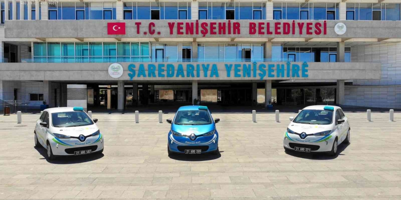 Tarifesi Gülümseme İle Açılan Taksi