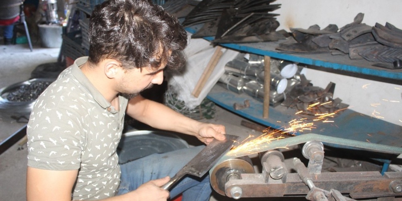 Kurban Bıçakları Bilemeye Başlandı