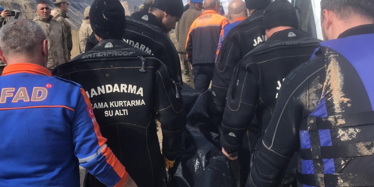 Sel Sularına Kapılan 2 Aylık Hamile Kadının Cenazesine Ulaşıldı