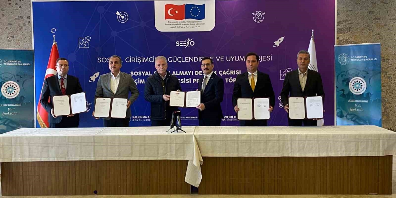 Sosyal Girişimcilik, Güçlendirme Ve Uyum Projesi Protokolü İmzalandı