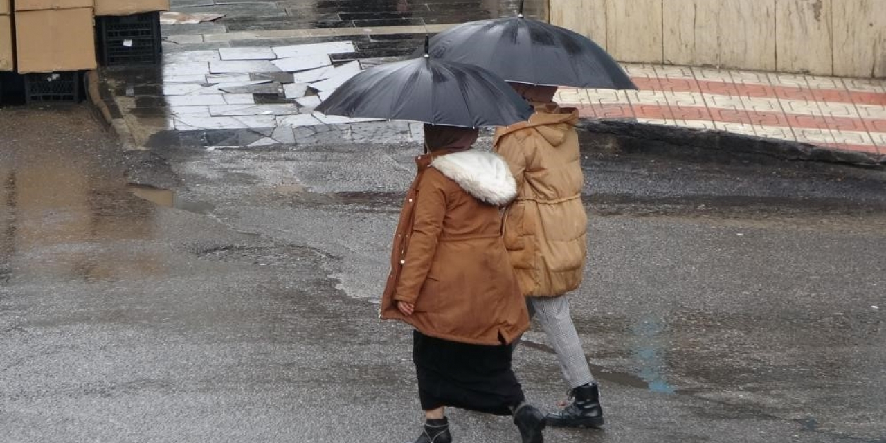 Meteorolojiden Kuvvetli Yağış Uyarısı