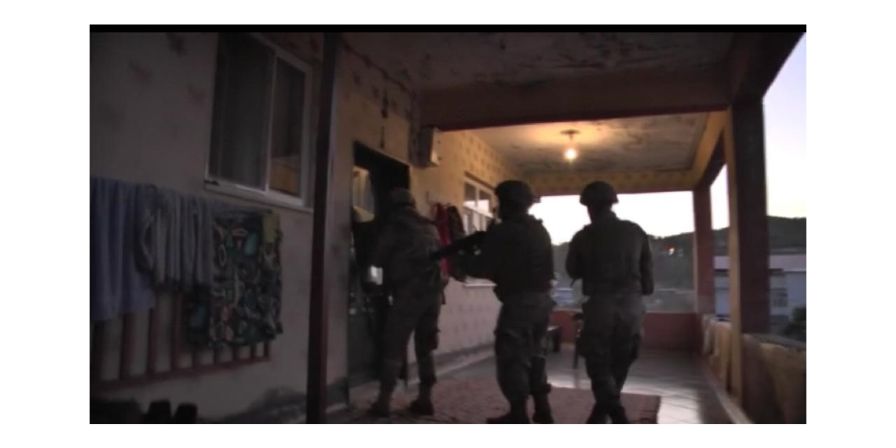 Diyarbakır Merkezli 10 İlde Pkk-kck Operasyon: 16 Gözaltı