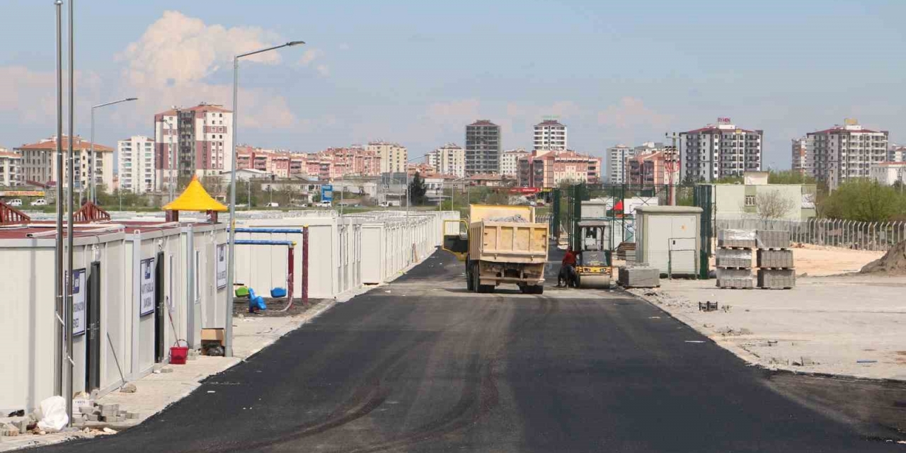 Diyarbakır’da 621 Aileye Yuva Olacak Konteyner Kentte Çalışmalar Sürüyor