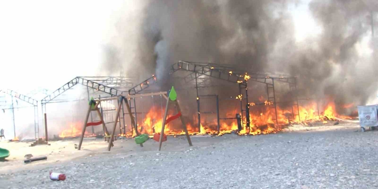 Adıyaman Çadır Kentte Yangın