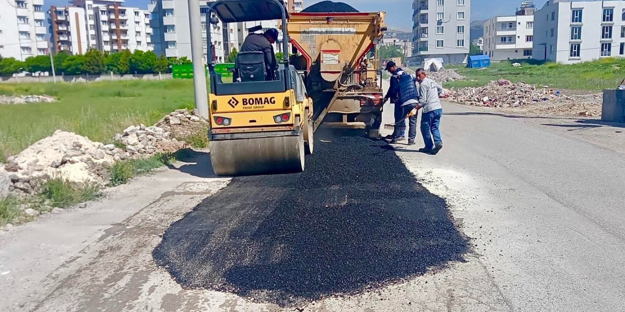 Adıyaman’da Yıpranan Yollar Onarılıyor