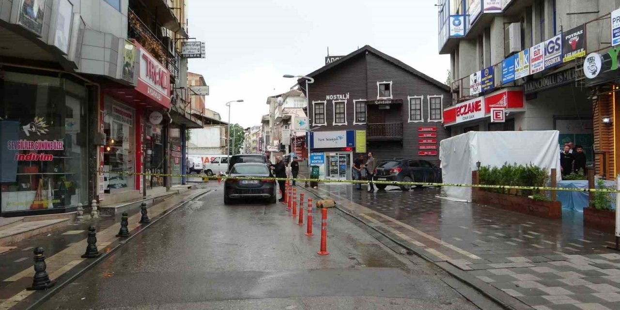 Arıza İçin Çıktığı Telefon Direğinden Düştü