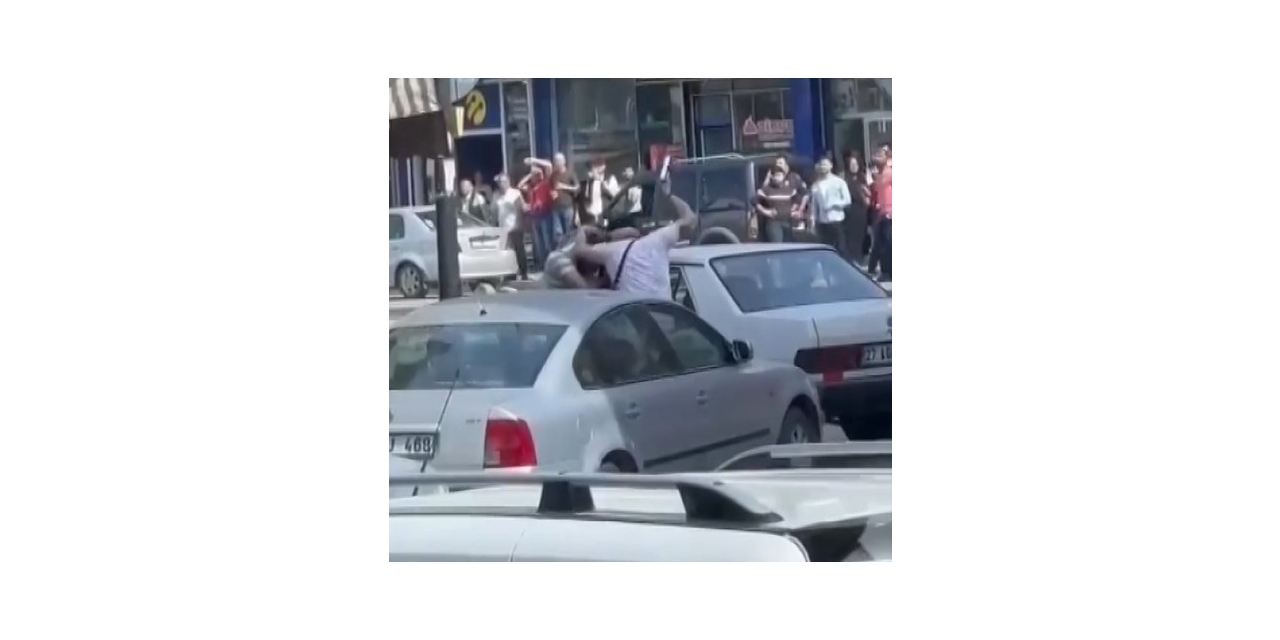 Gaziantep’te Pes Dedirten Kavga: Sokak Ortasında Öldüresiye Darp