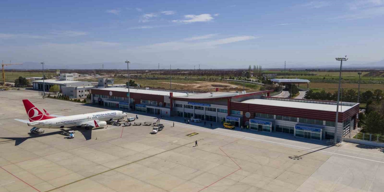 Malatya Havalimanı’ndan Mayıs Ayında 76 Bin 815 Yolcu Uçtu
