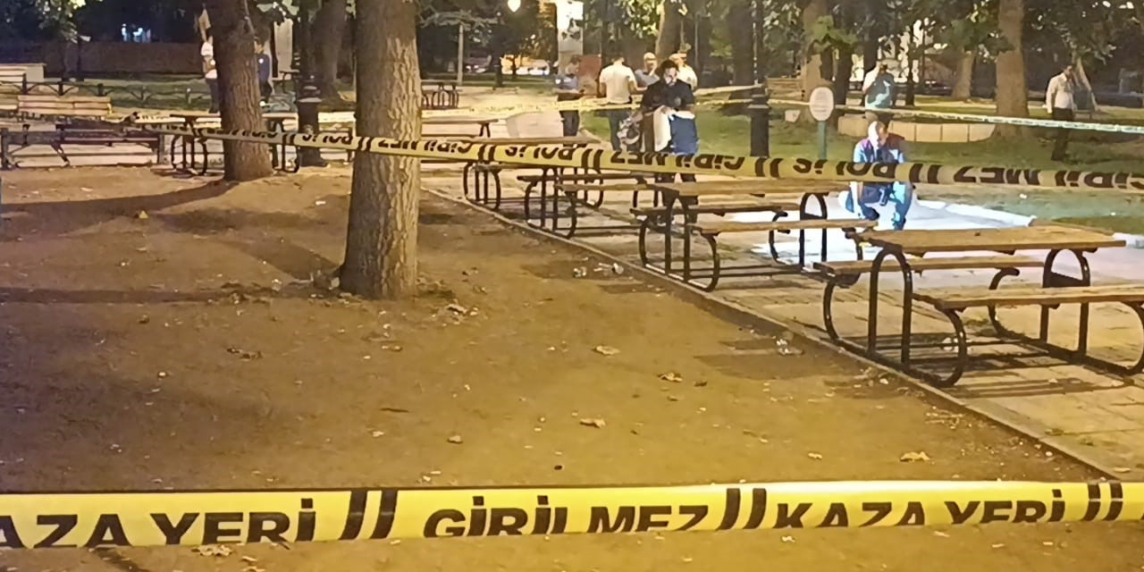 Gaziantep’te Bıçakladığı Bekçiler Tarafından Vurulan Saldırgan Öldü