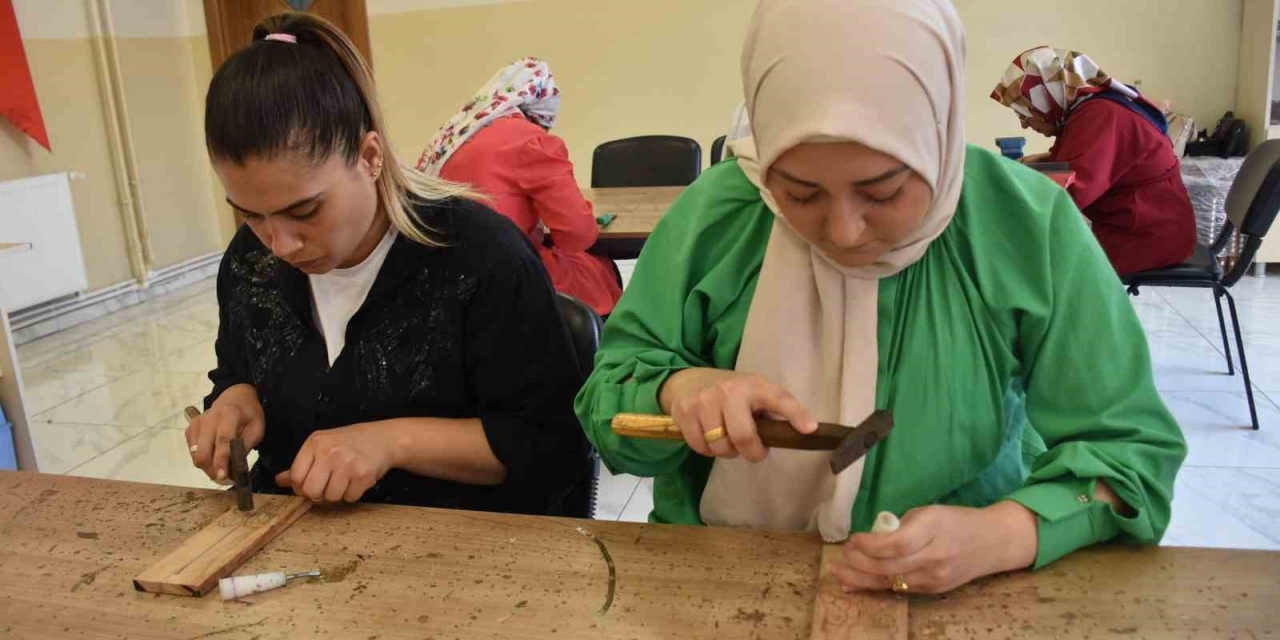 Unutulmaya Yüz Tutmuş Meslekler Şahinbey’de Yaşıyor