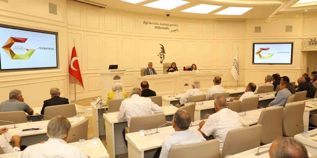 Şahin, Büyükşehir Meclisi’nde Gastroantep Çalışmalarını Anlattı