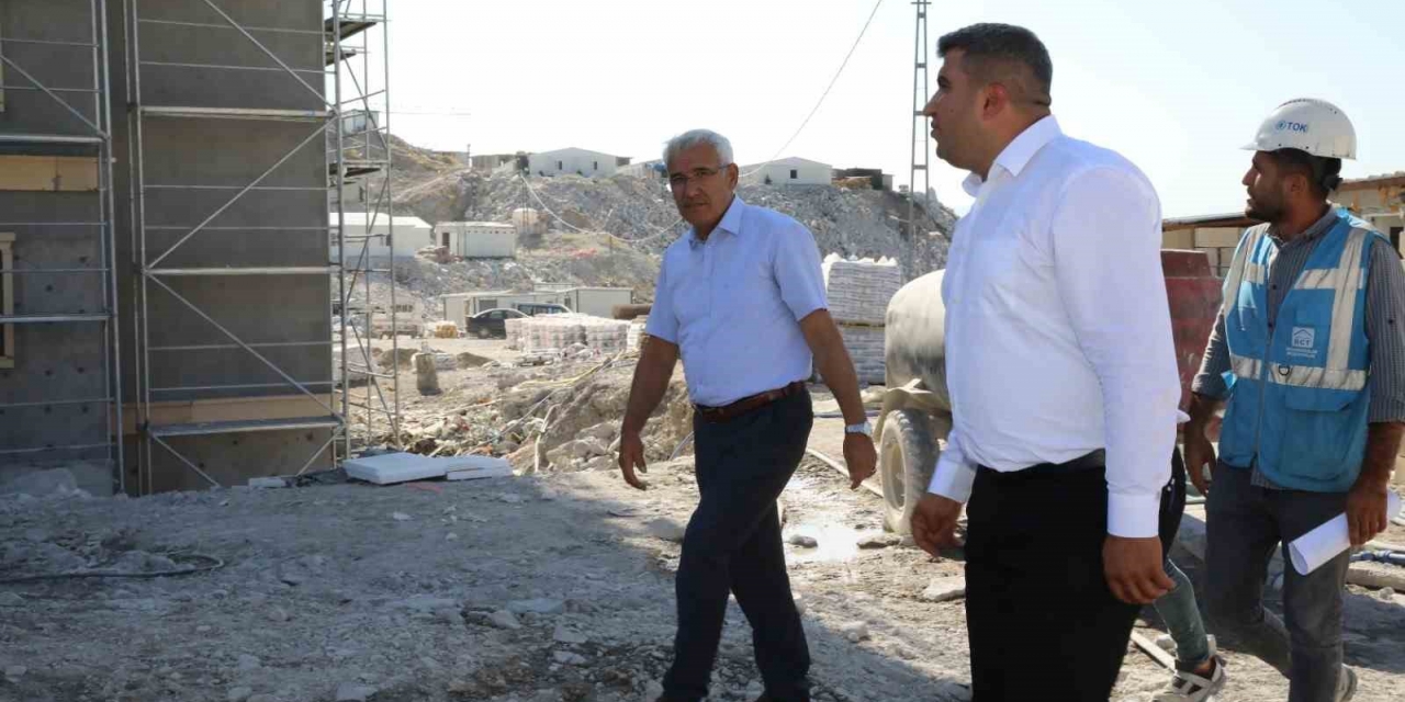 Başkan Güder: “deprem Konutları Kısa Süre İçerisinde Teslim Edilecek”