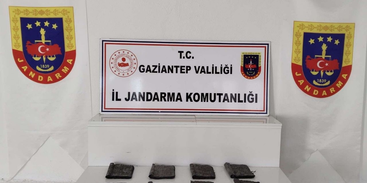 Gaziantep’te Tarihi Eser Niteliğinde 8 Adet Tevrat Ele Geçirildi
