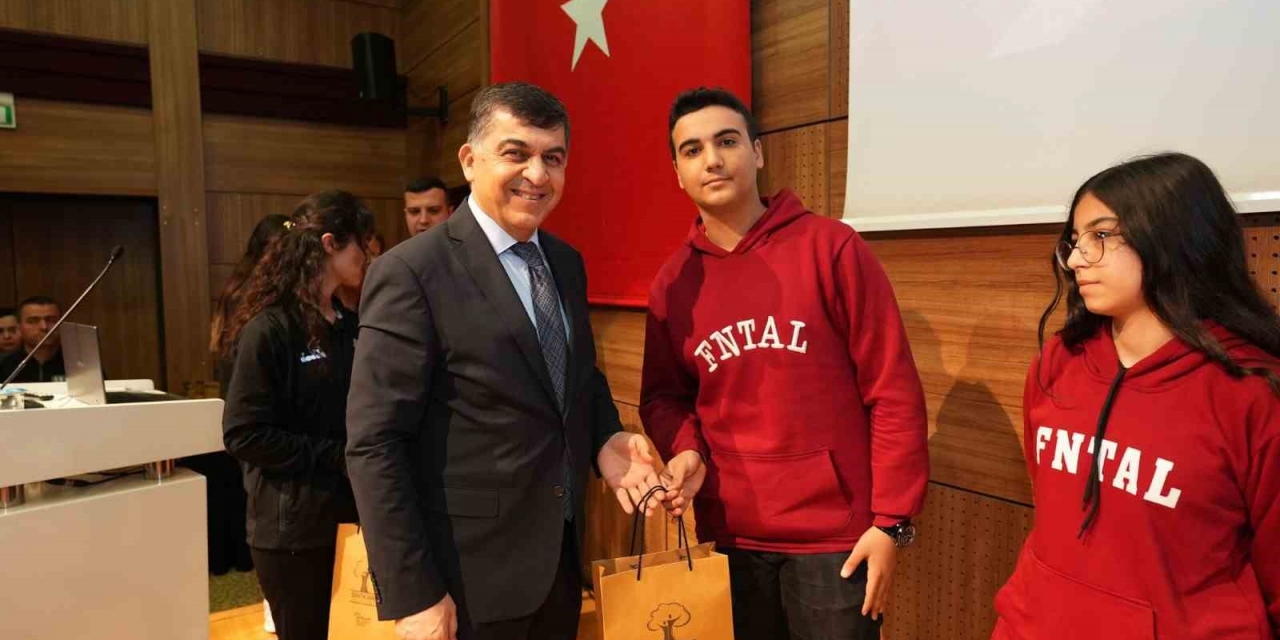 Fadıloğlu: “tüm Başarılarda Büyük Bir Emek Ve Çaba Var”