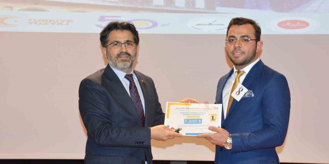 Gaün Öğrencisi Kur’an-ı Kerim’i Yarışmasında Birinci Oldu