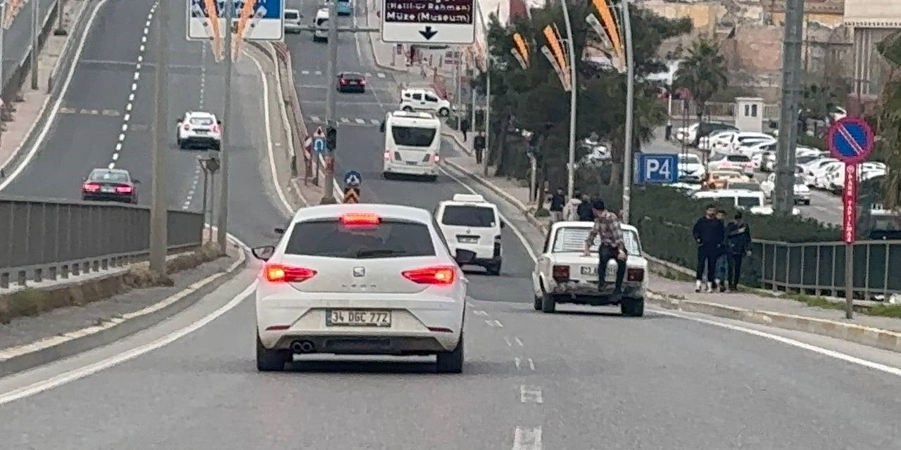 Şanlıurfa’da Tehlikeli Yolculuk Kamerada