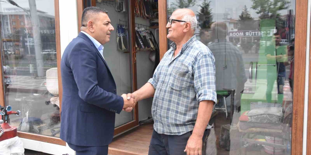 Başkan Sadıkoğlu: “esnafımız 21 Metrekareye Terk Edilmiş Durumda”